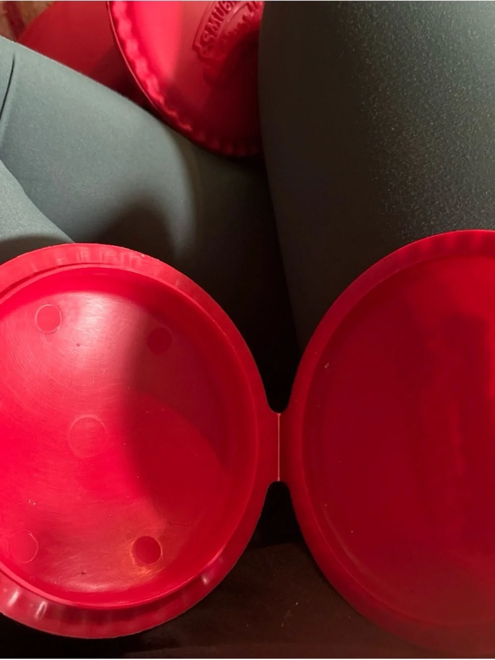 N/A red silicone