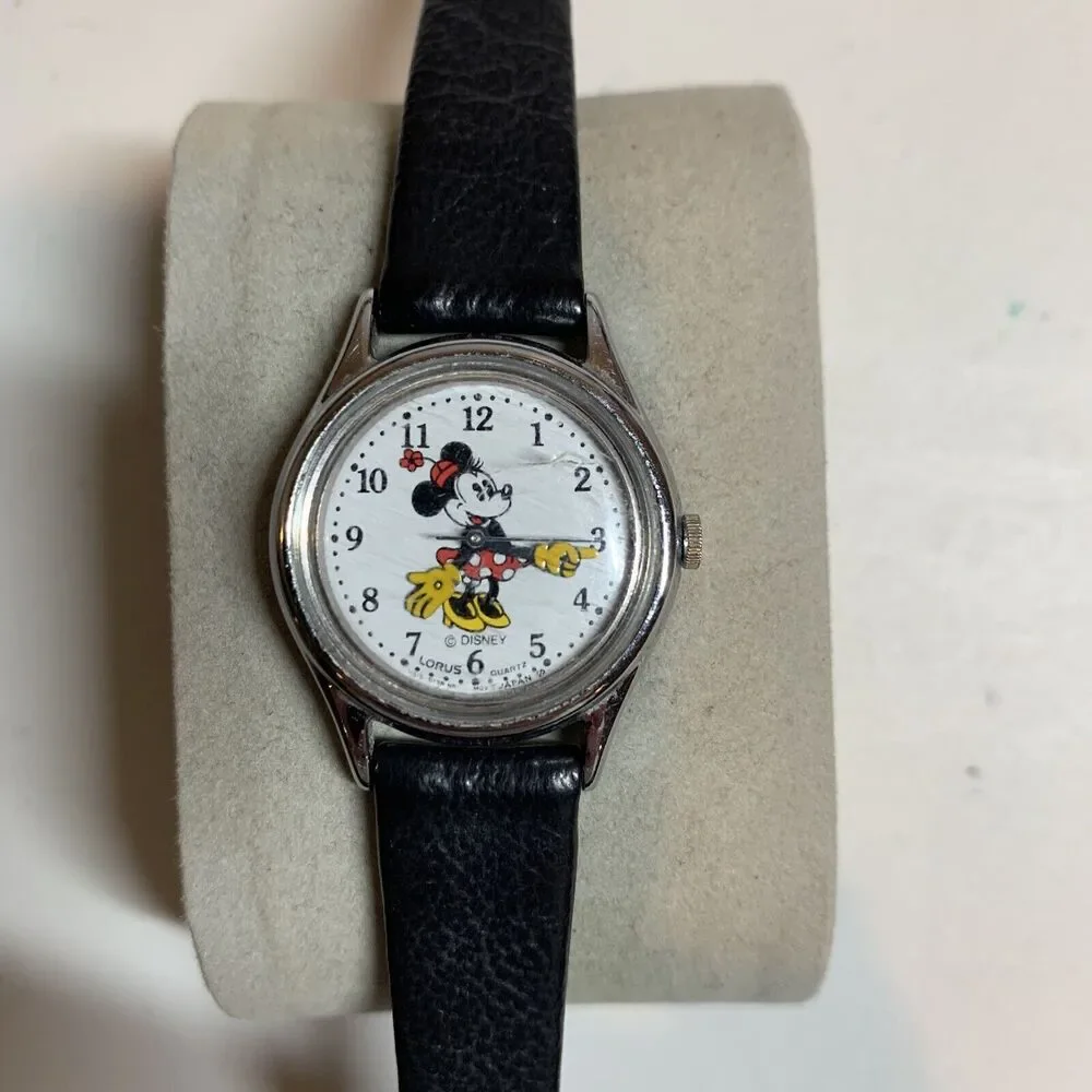 Minnie Mouse Vintage Lorus Disney Watch V515-6080