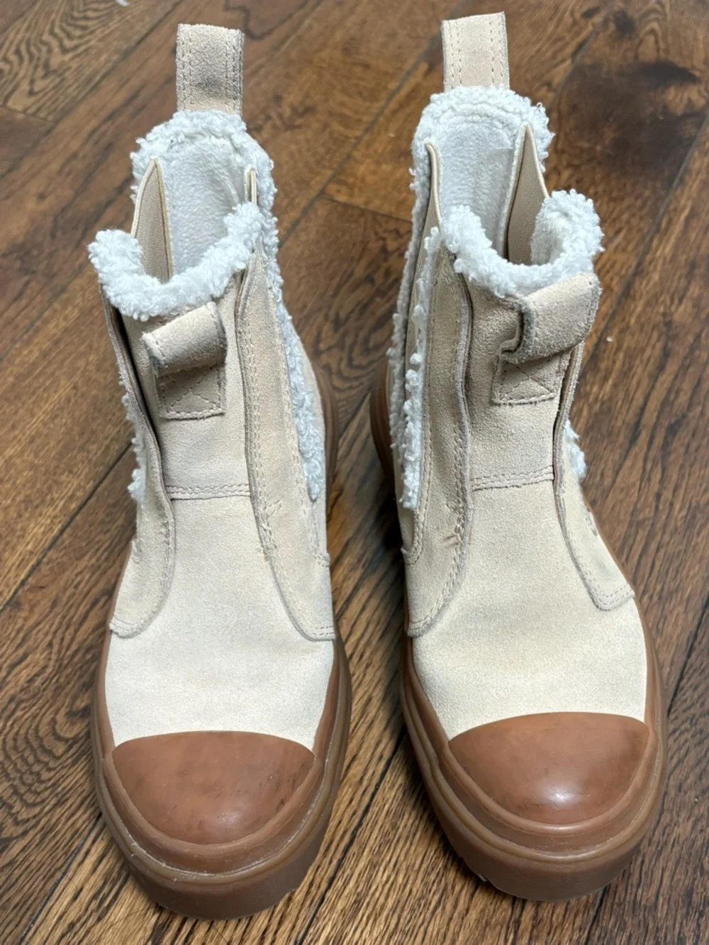Converse kids boots