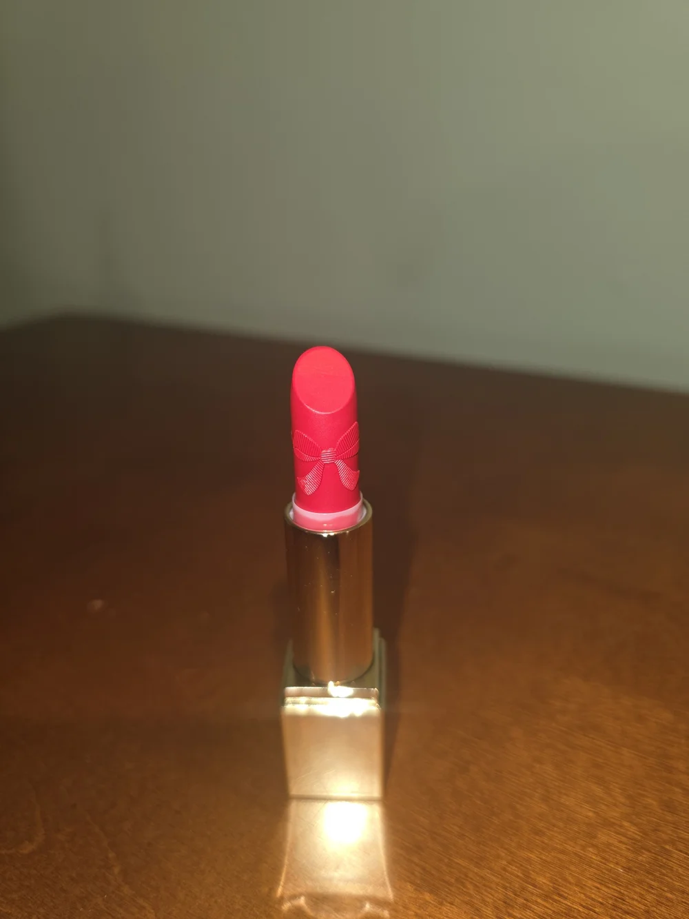 Estee Lauder classic red