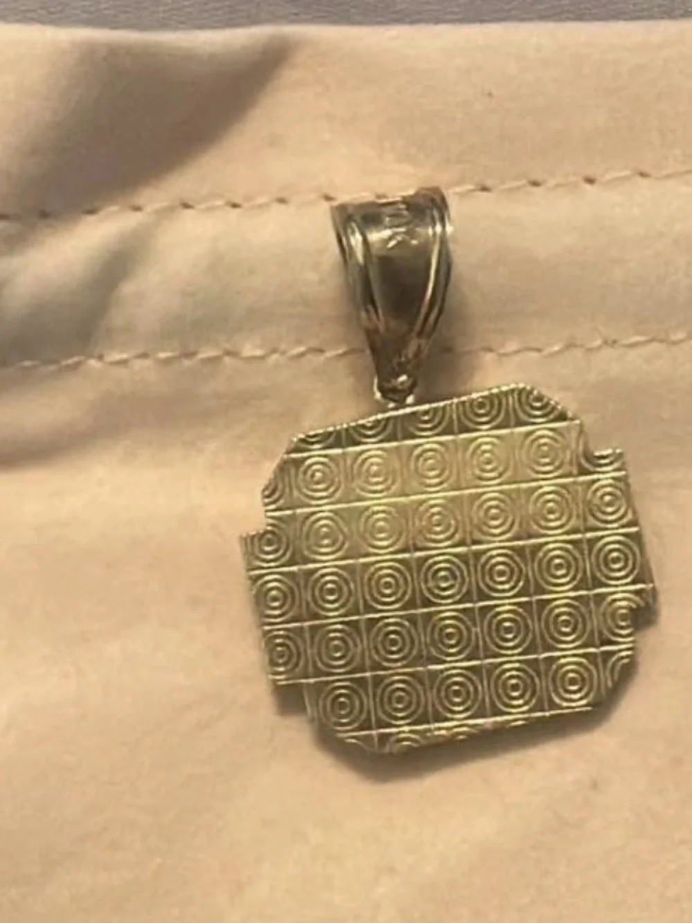 N/A 10k gold