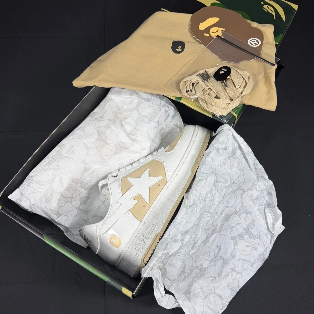 A Bathing Ape ** 100%