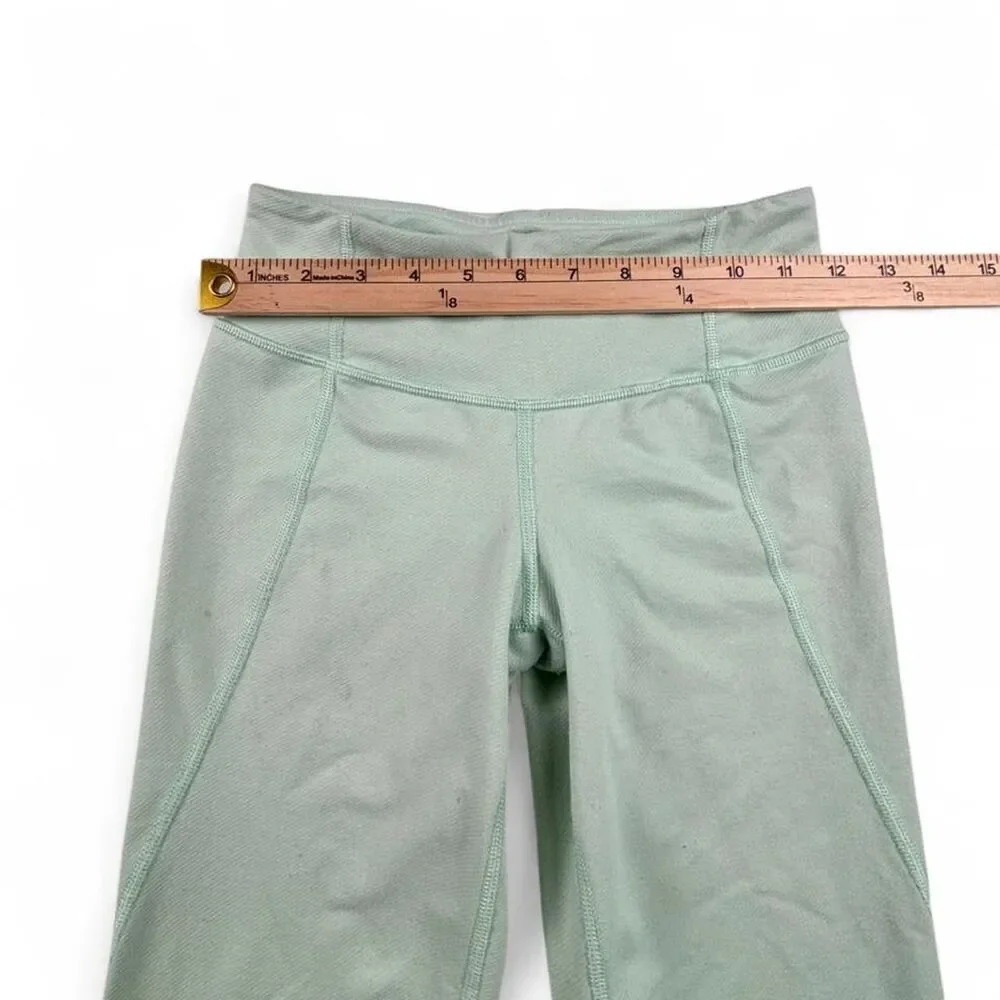 lululemon athletica trendy flattering