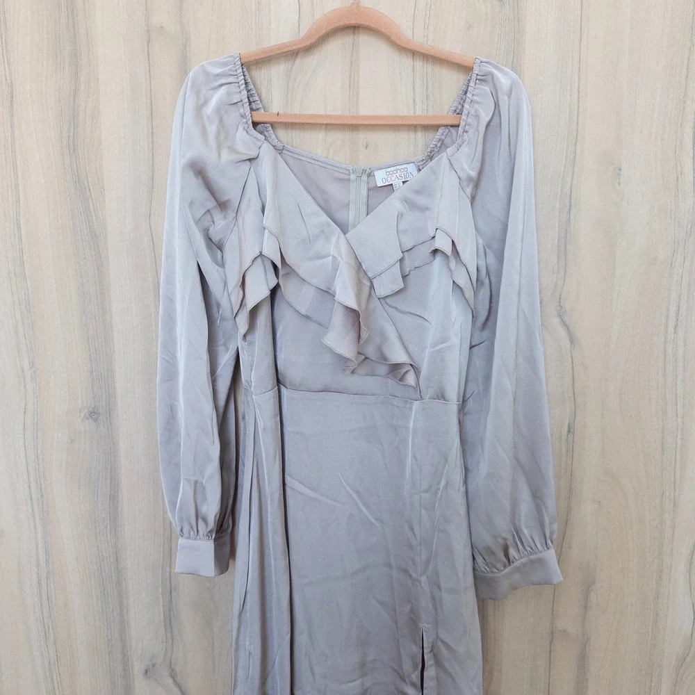 Boohoo elegant satin