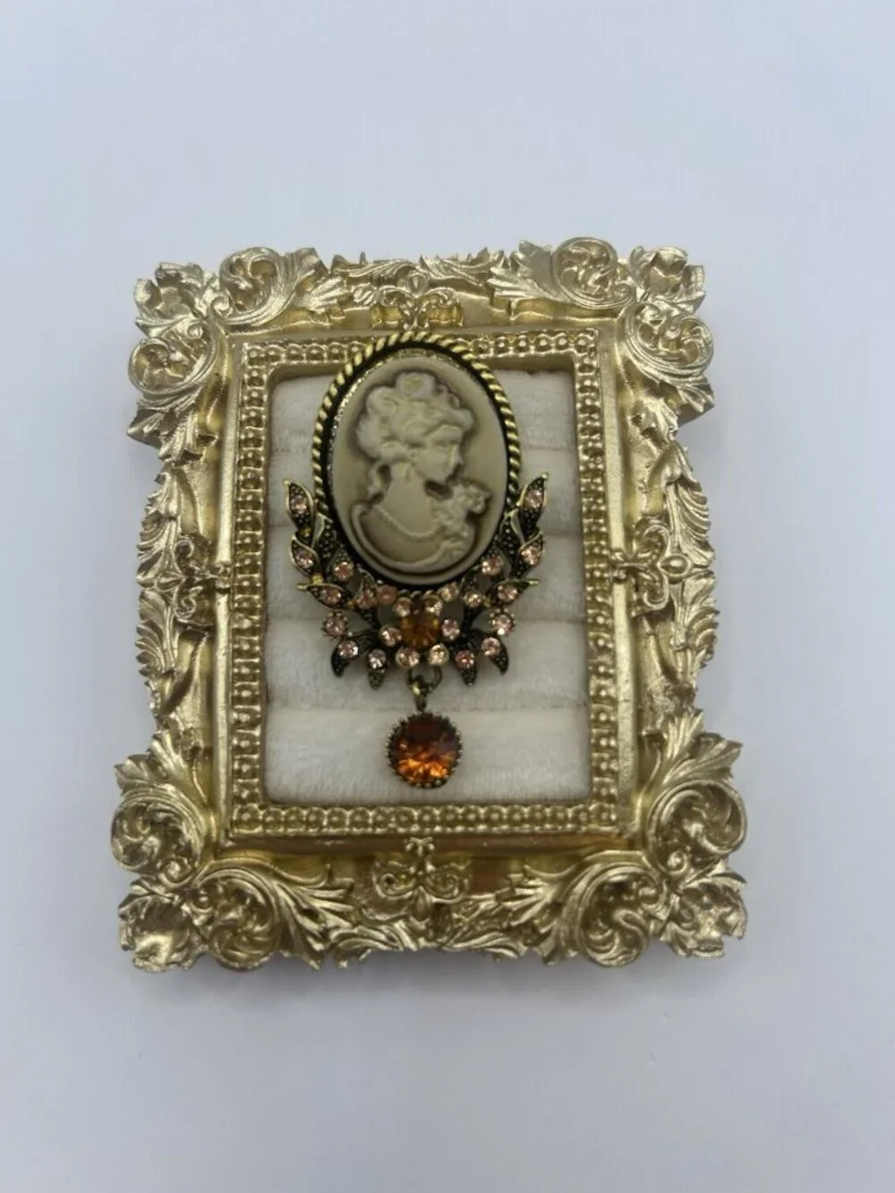 Vintage Style Cameo Brooch Gold Tone Rhinestone Dangle Costume Jewelry
