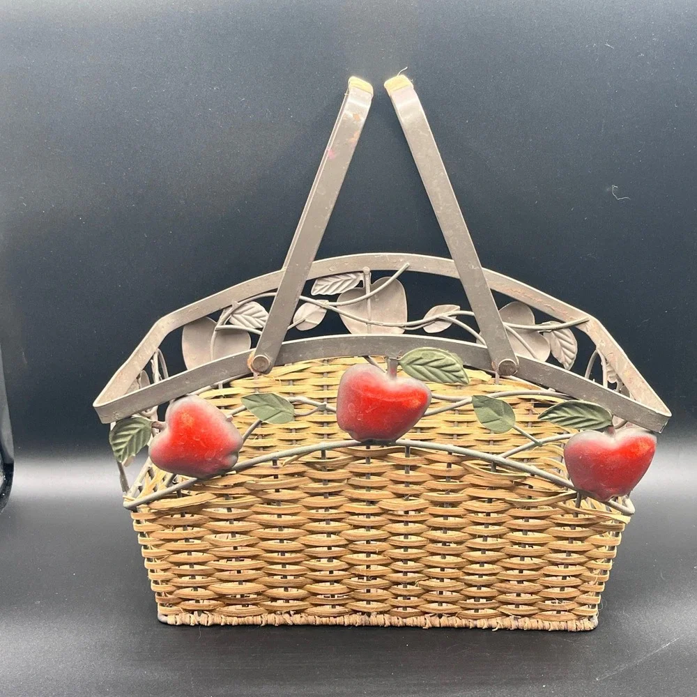 N/A charming vintage