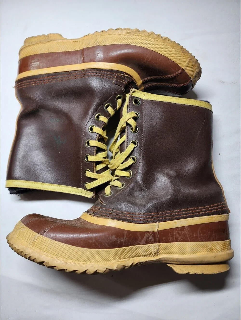 Sorel kaufman lace