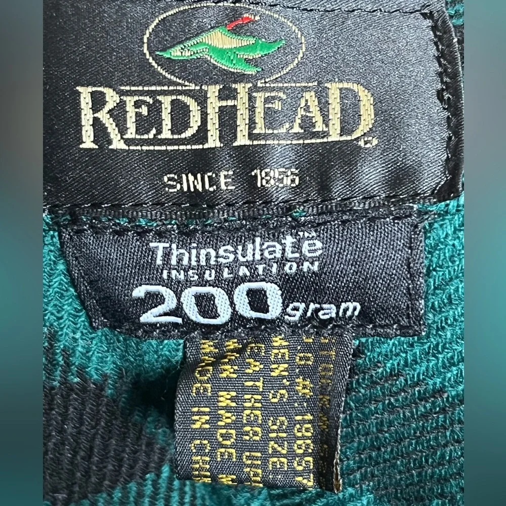 RedHead hunting outdoor