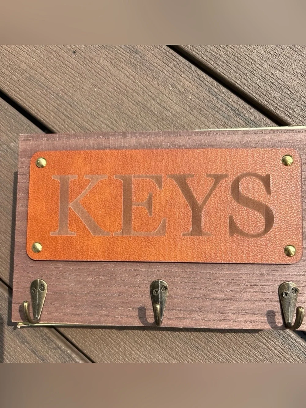 Willow Spring Keys Faux Leather 3 Wall Hook Hanging Brown Camel
