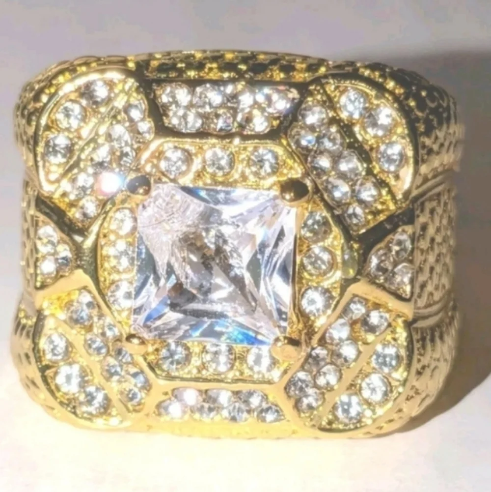 boutique stunning gold
