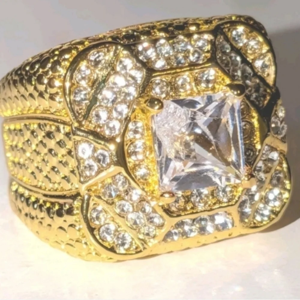 boutique stunning gold