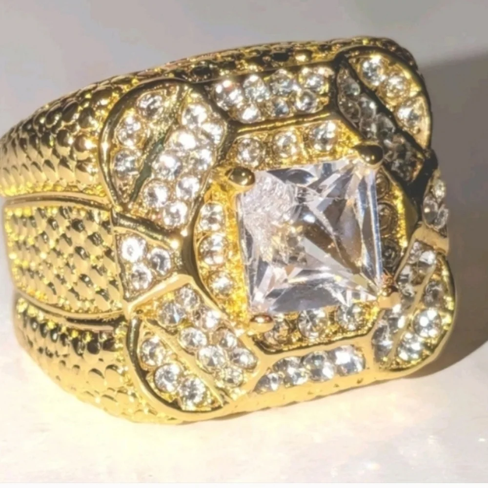 boutique stunning gold