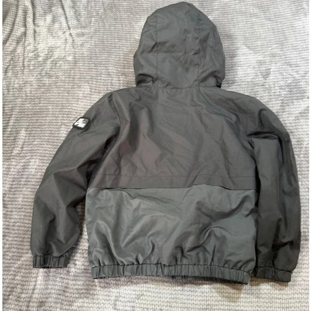 Nike boys windbreaker