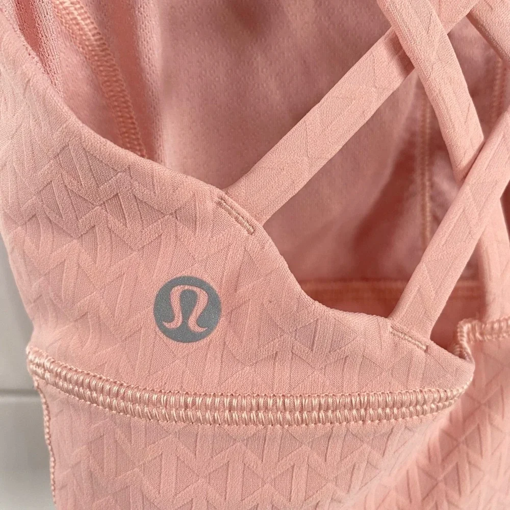 lululemon athletica •good used