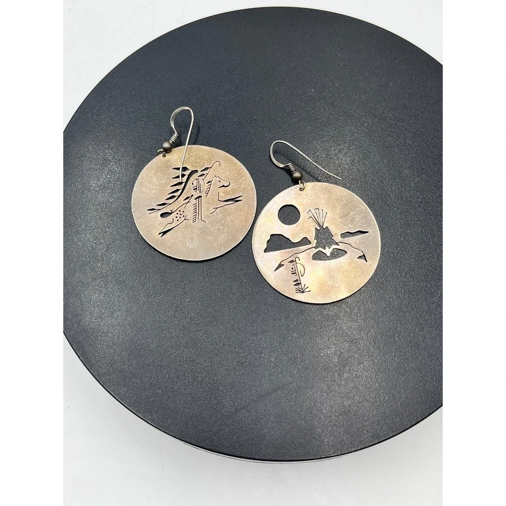 The Unbranded Brand vintage sterling