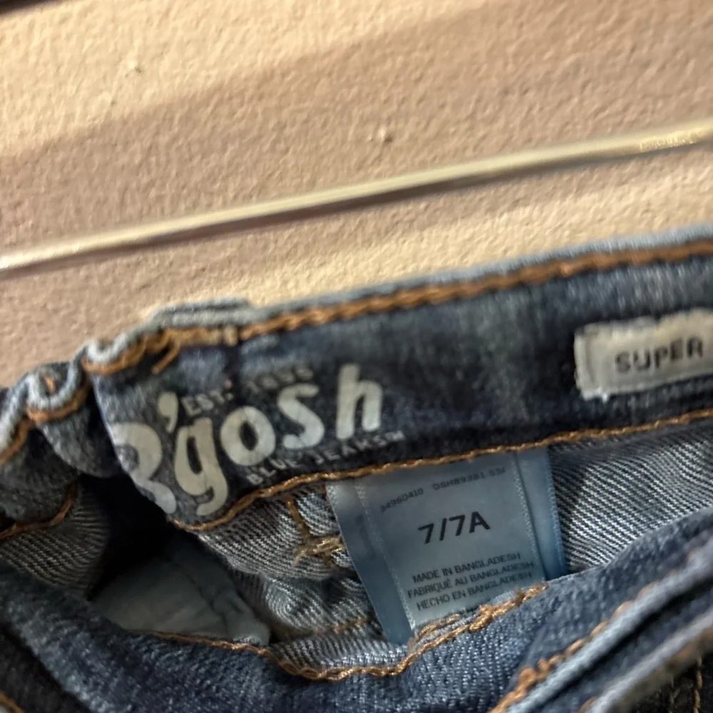 OshKosh Bgosh stylish cropped
