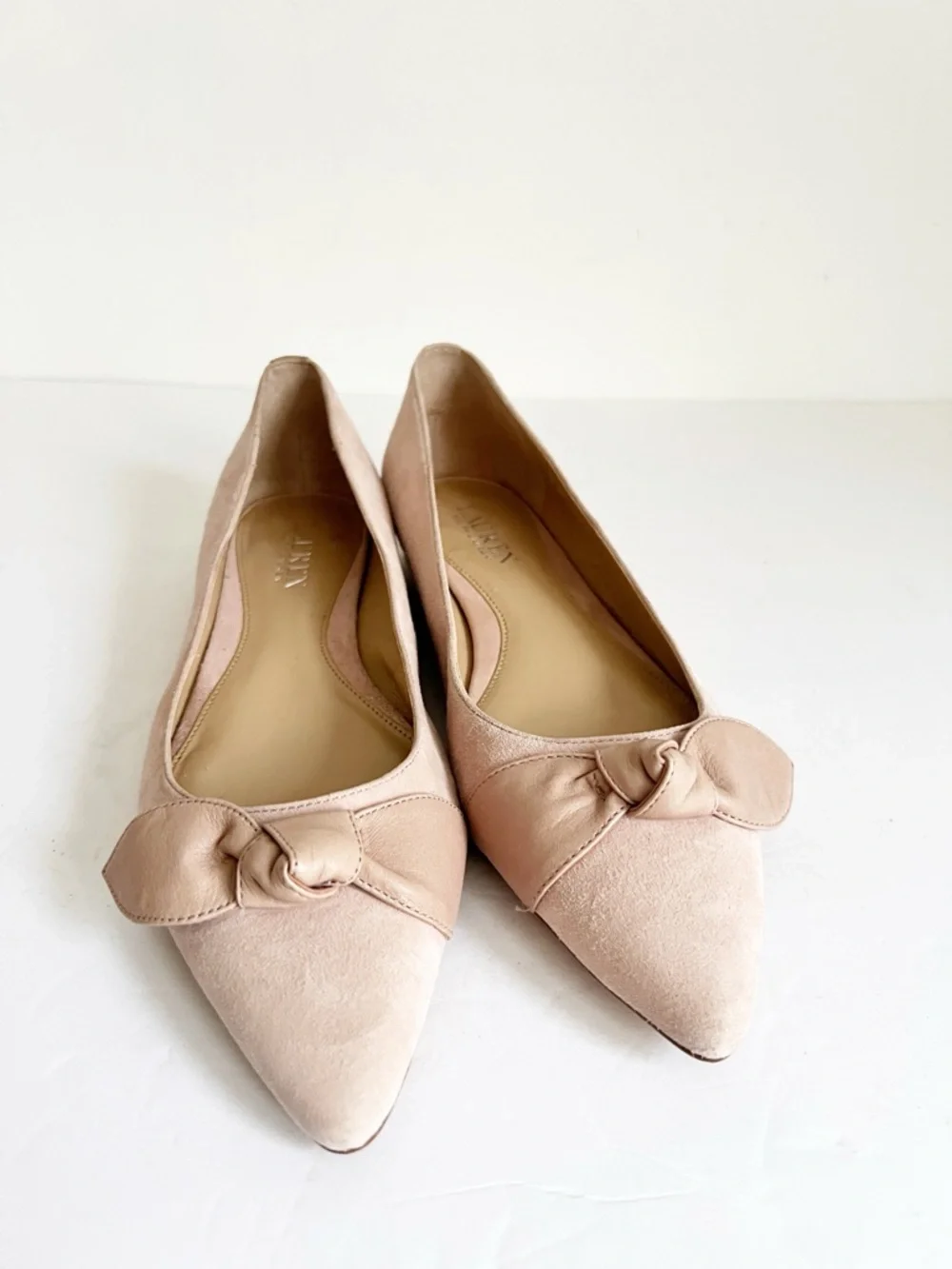 Lauren Ralph Lauren elegant pointed