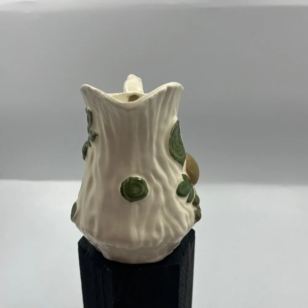 N/A vintage ceramic