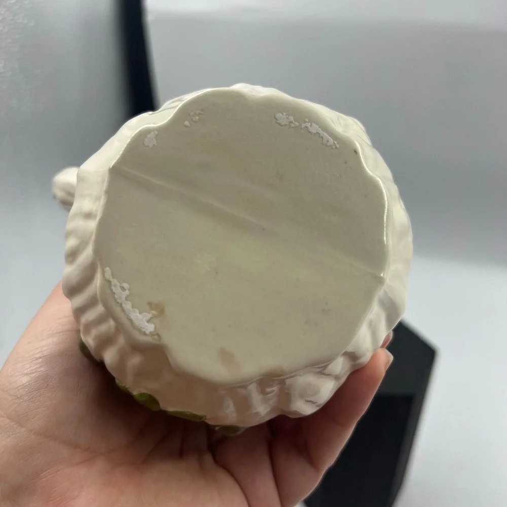 N/A vintage ceramic