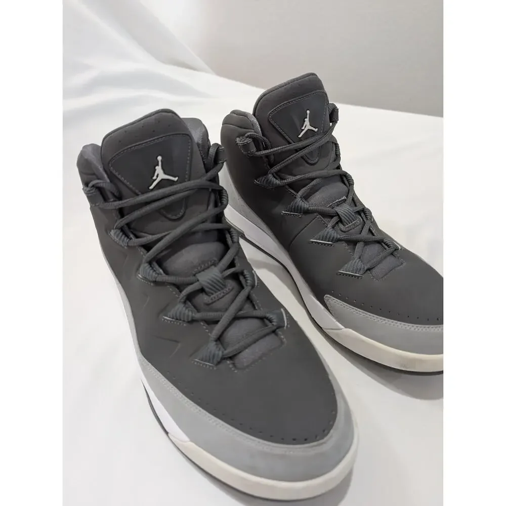 Jordan air deluxe