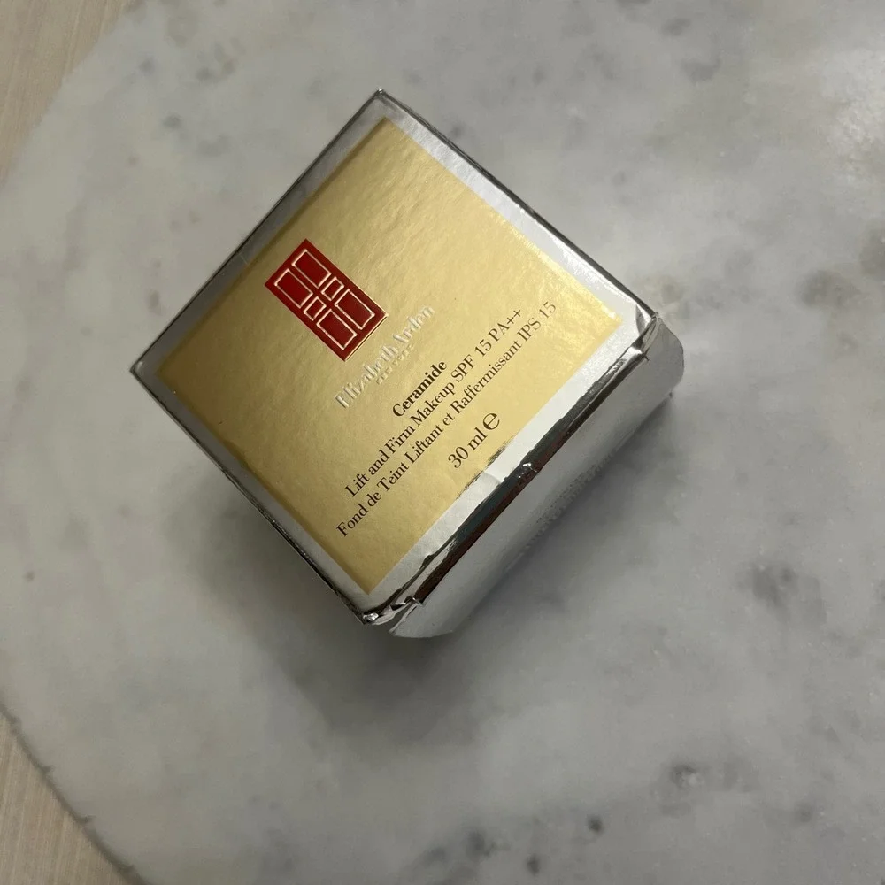 Elizabeth Arden elizabeth arden