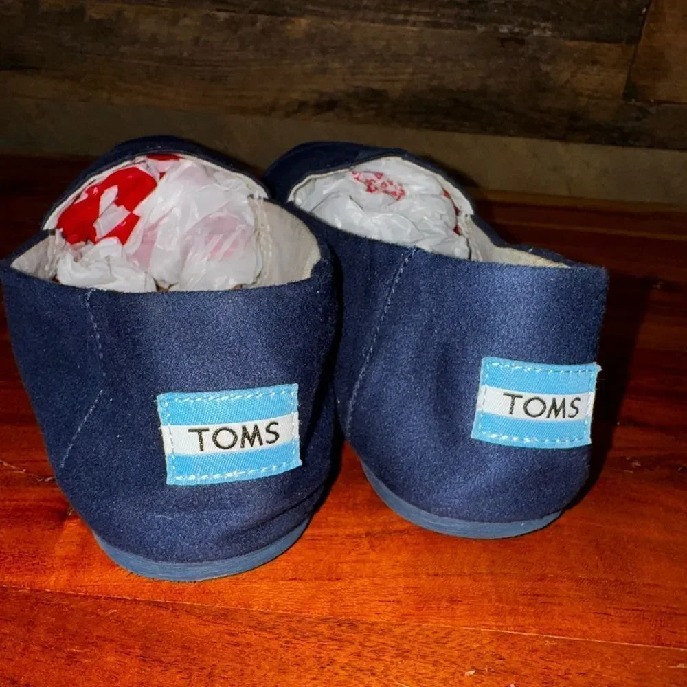 Authentic Tom's TOMS NAVY CANVAS WOMEN'S CLASSIC COMFORT SHOES sz women’s 9