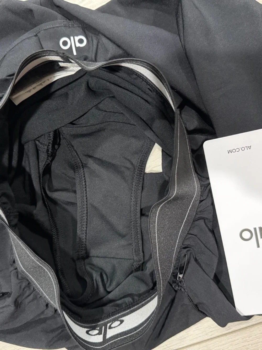 ALO Yoga lightweight athletic