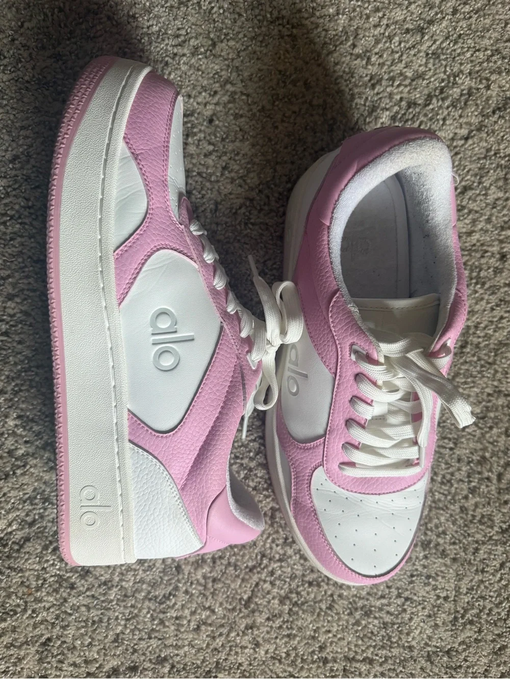 ALO Yoga comfortable women’s