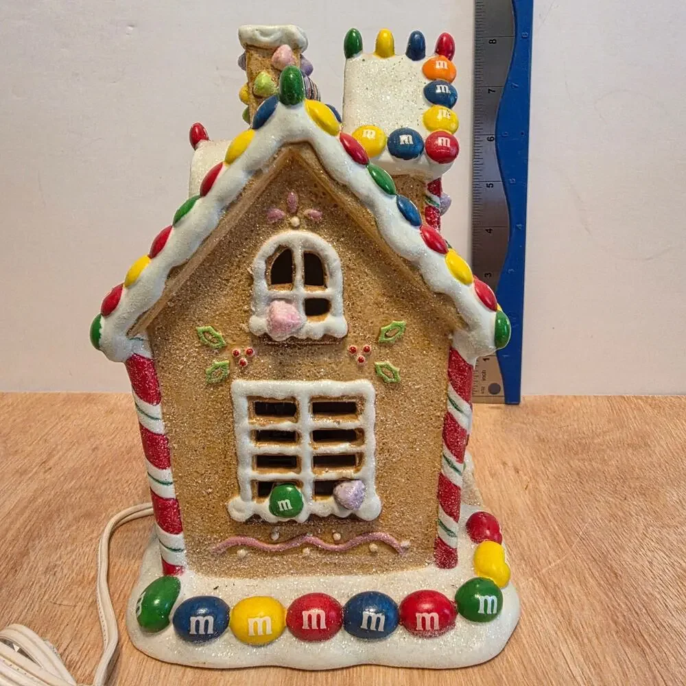 Collectable Kurt Adlers M&M Gingerbread Light-up House Porcelain *' tall 7' wide