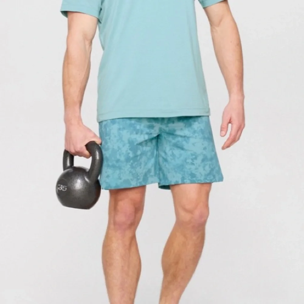 Fabletics train it