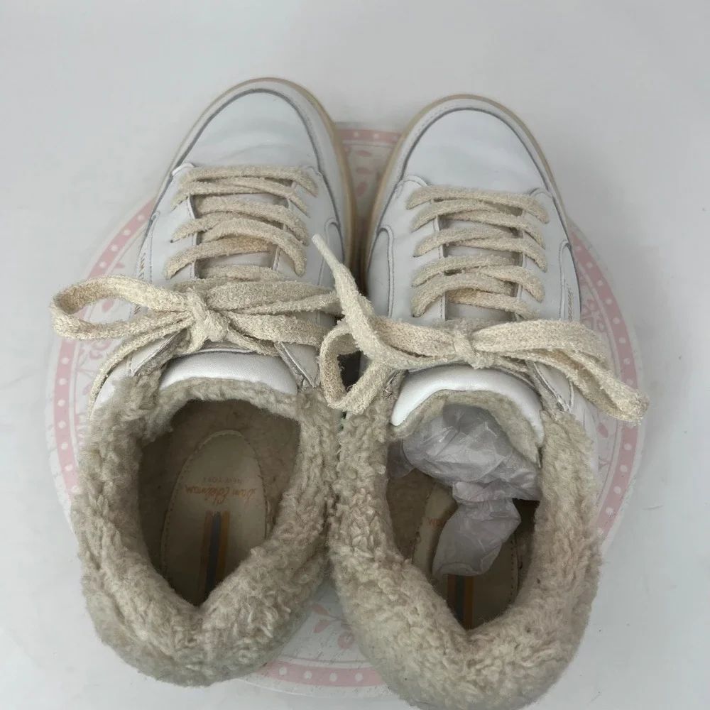 Sam Edelman embrace cozy