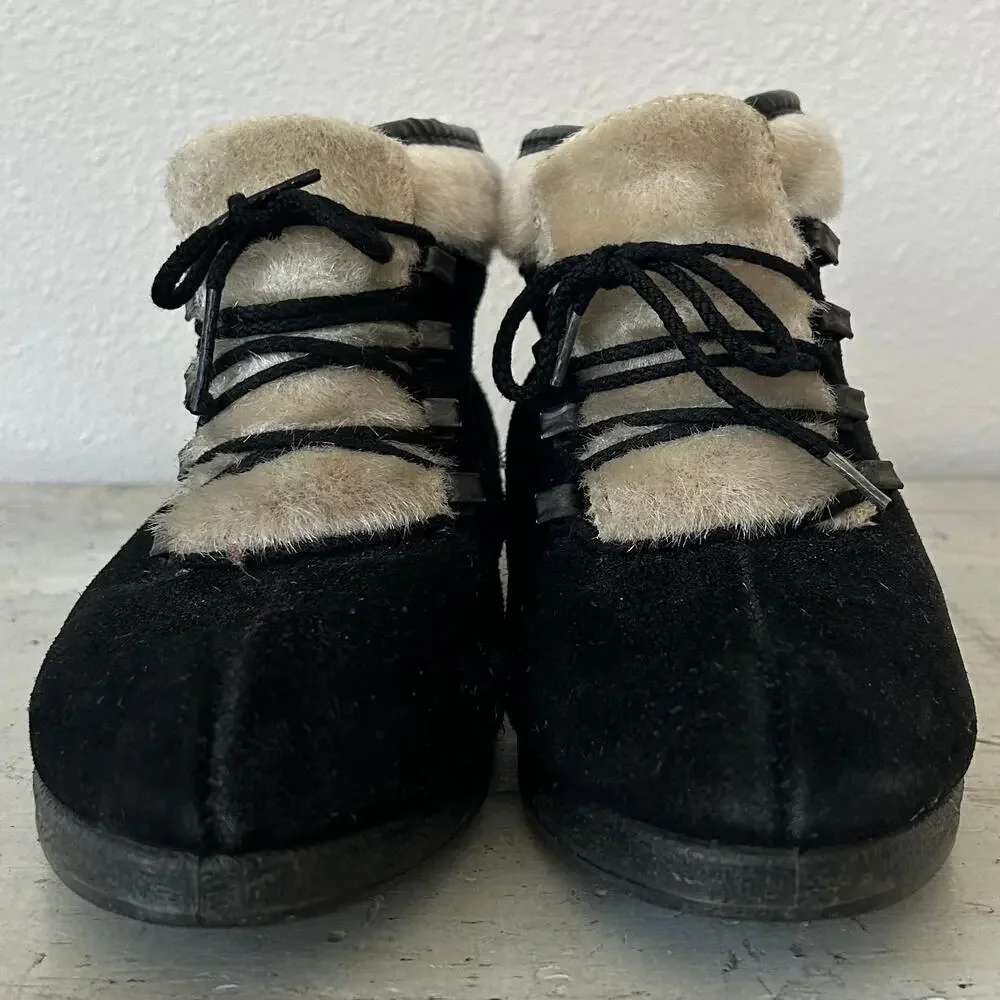 Vintage cozy yodelers