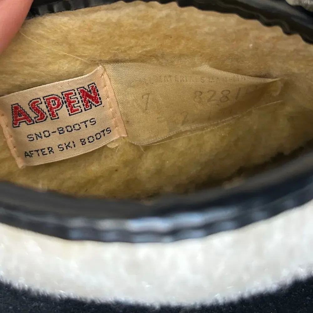 Vintage cozy yodelers