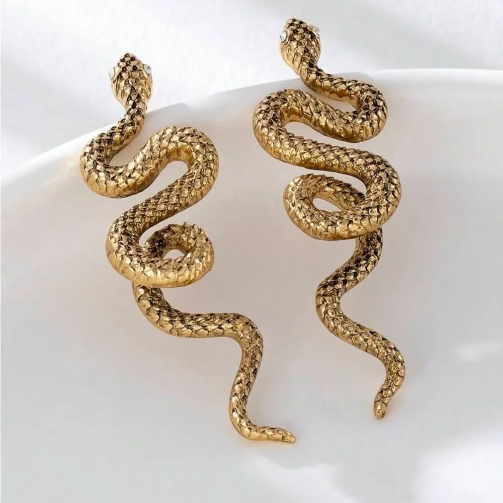 Zara elegant gold