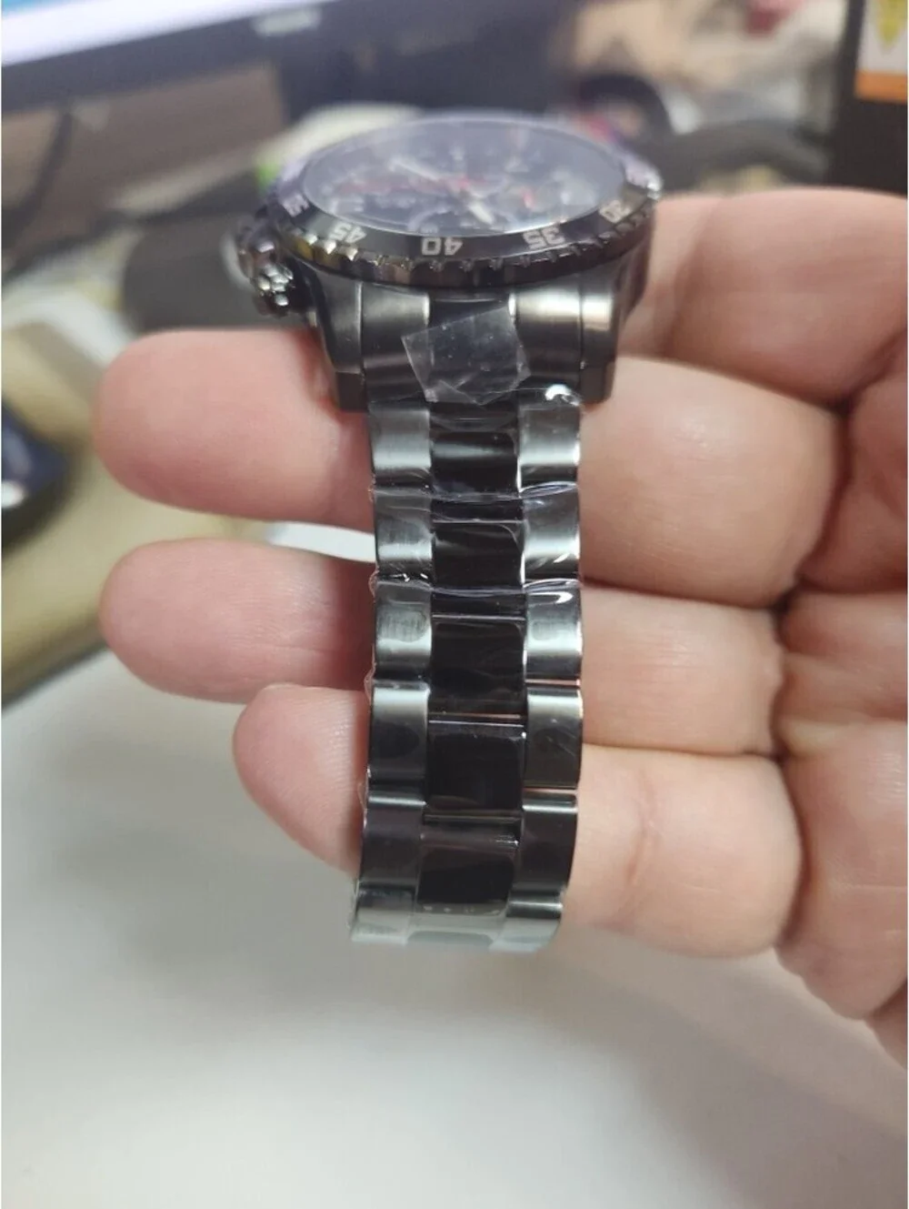 Invicta this eye