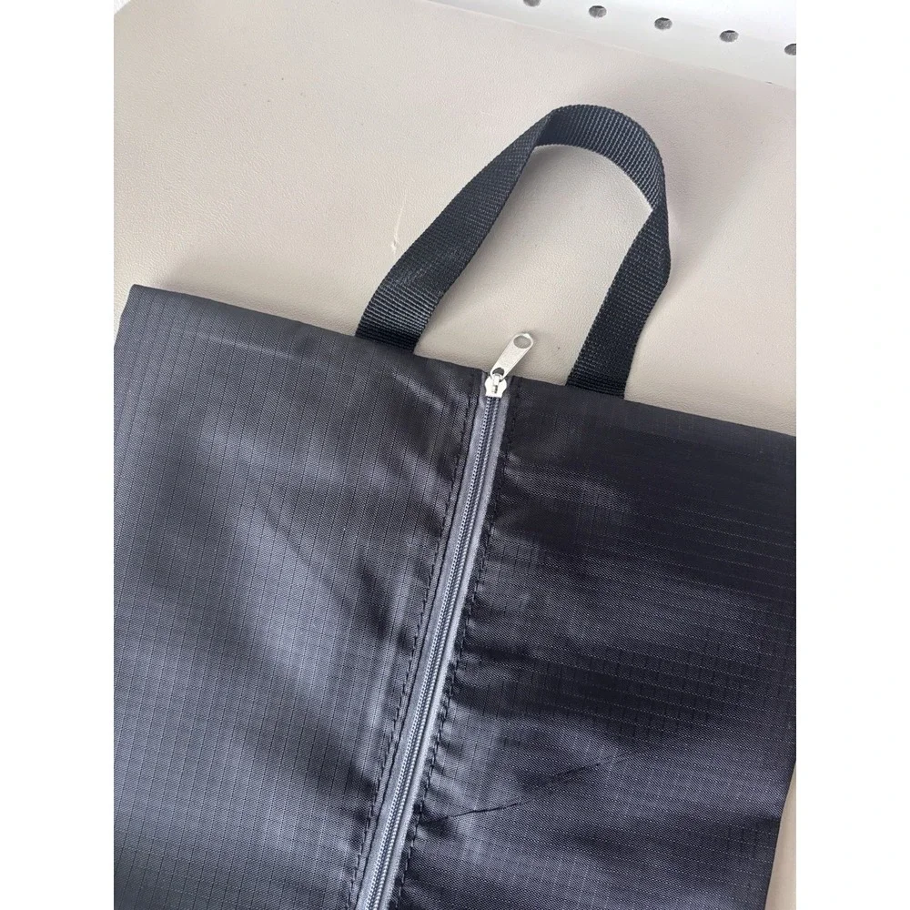 The Unbranded Brand new without