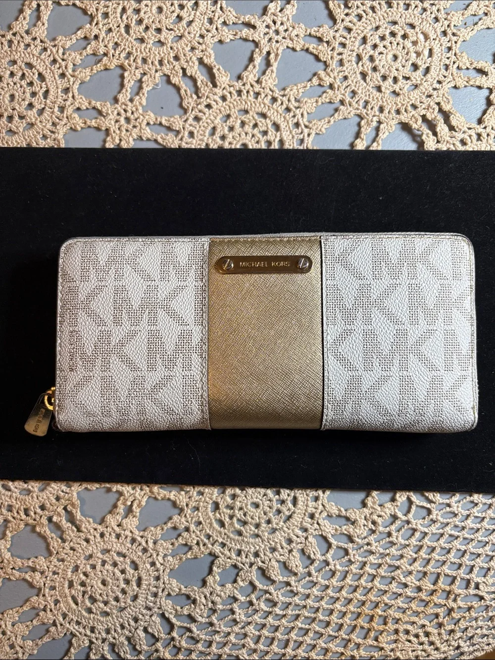 Michael Kors Continental Gold and Ivory Signature Zip Wallet