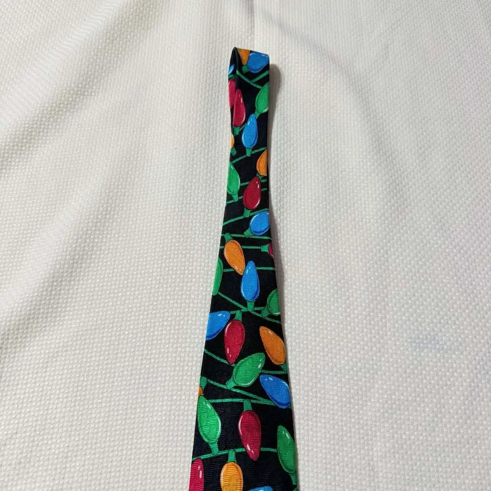 Addiction necktie 100%