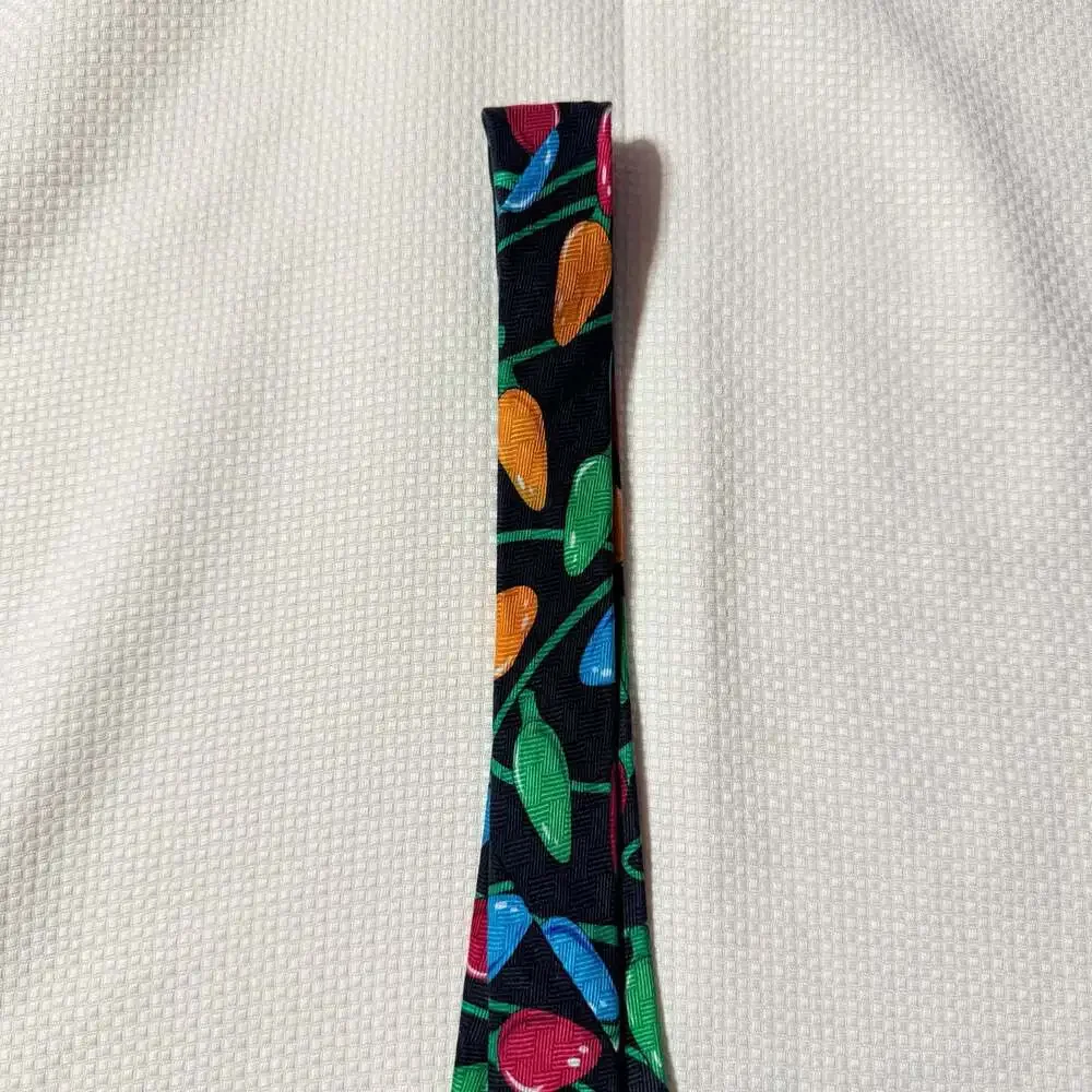 Addiction necktie 100%