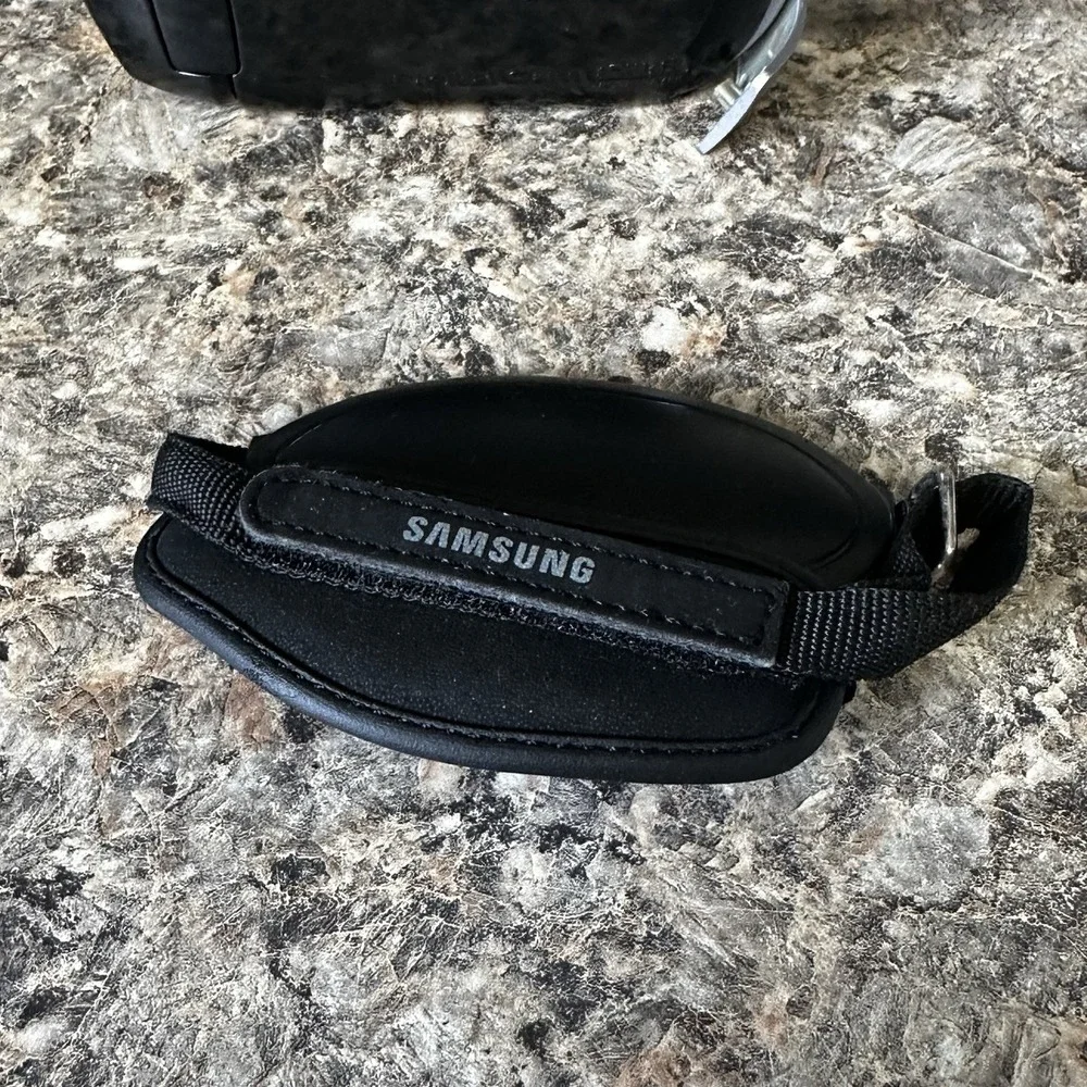 Samsung please note