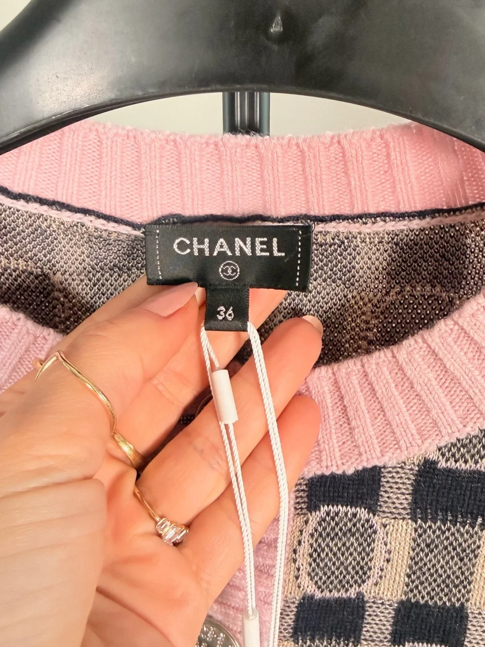 CHANEL rare elegant