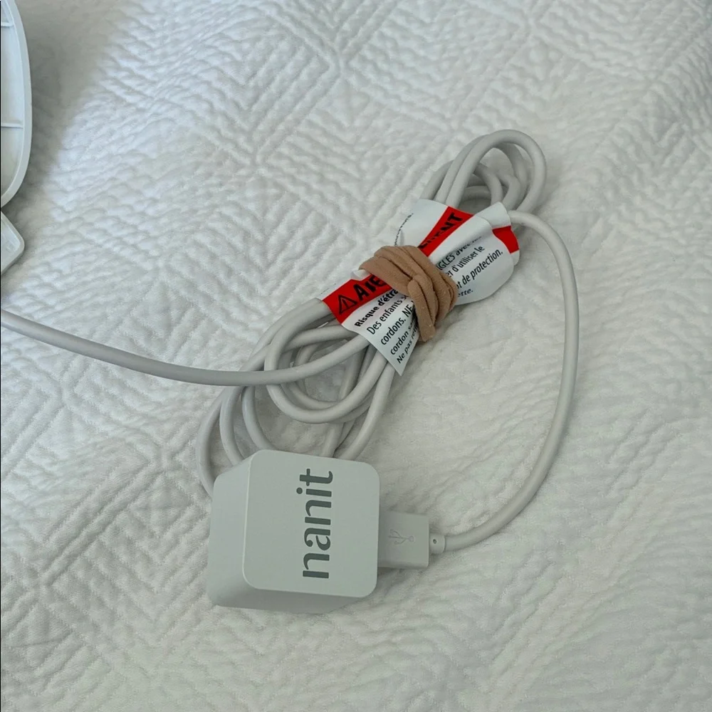 Nanit white monitor
