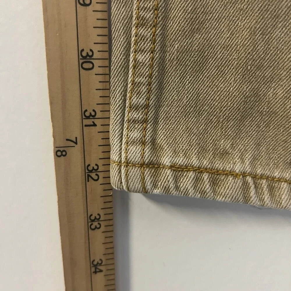 Levis measurements waist