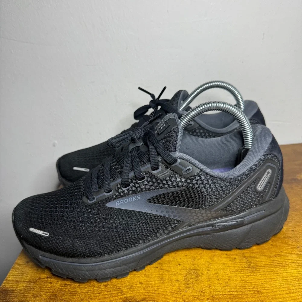Brooks pre owned