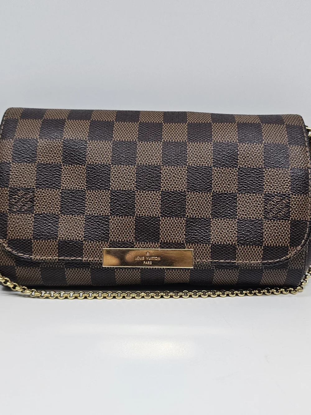 Louis Vuitton classic checkered