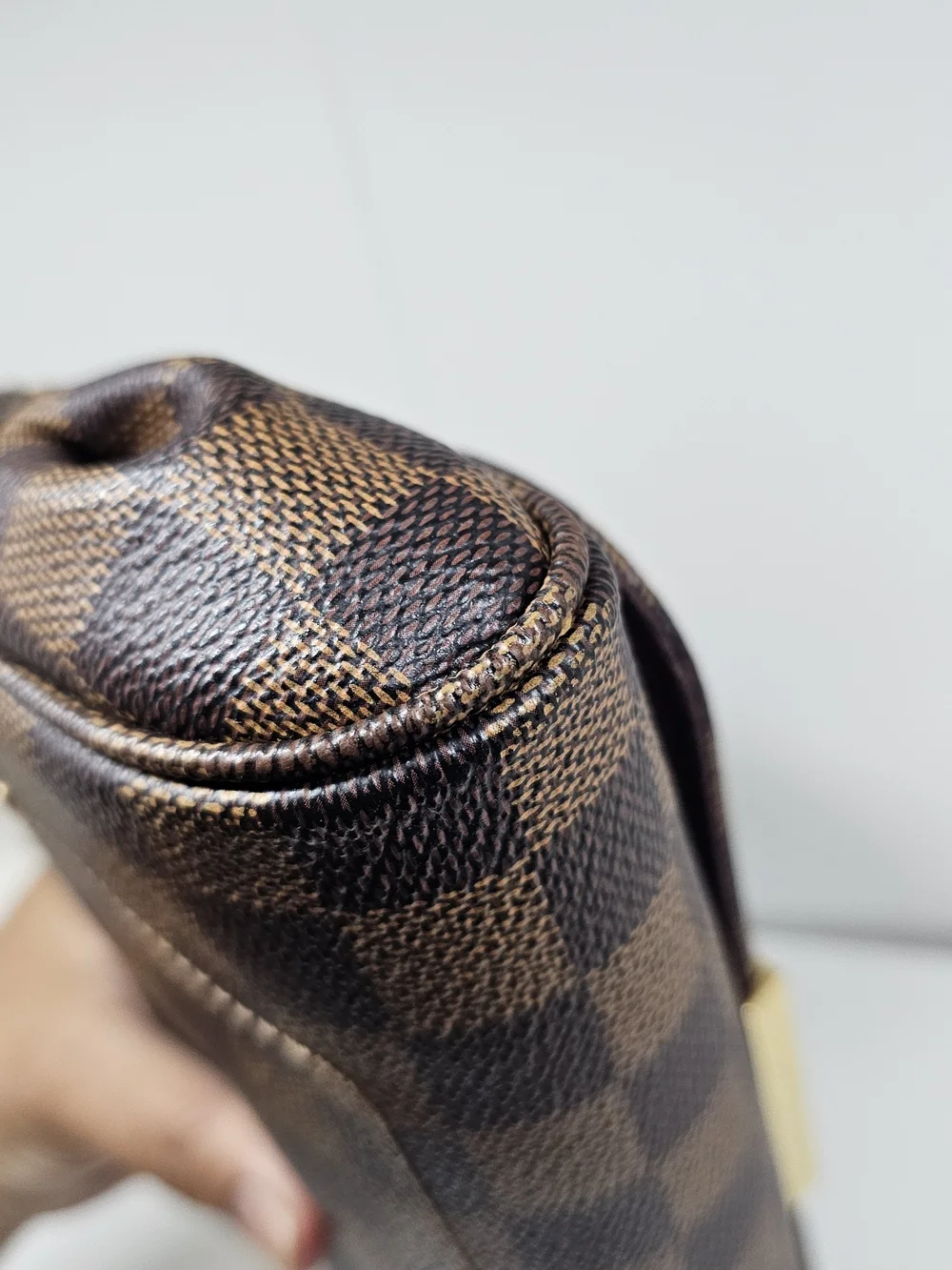 Louis Vuitton classic checkered