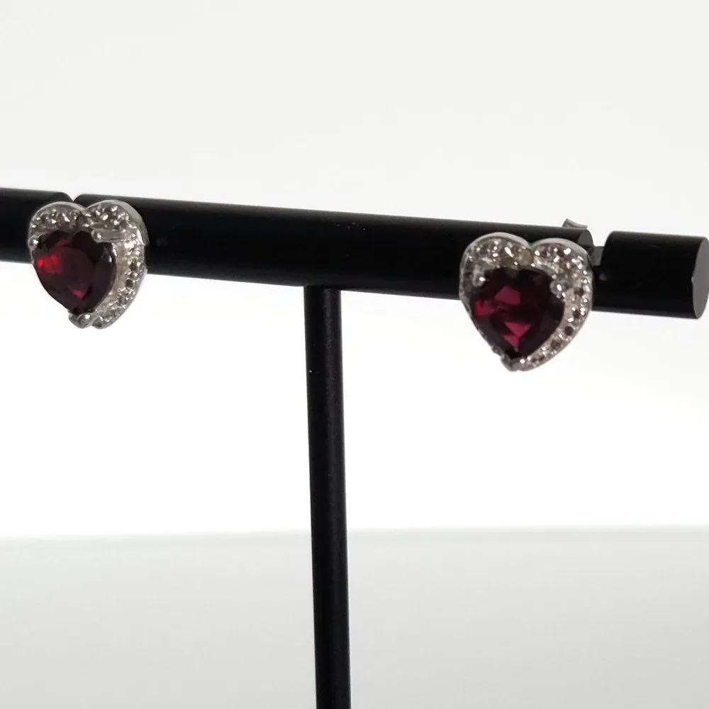 Fashion Jewelry garnet heart