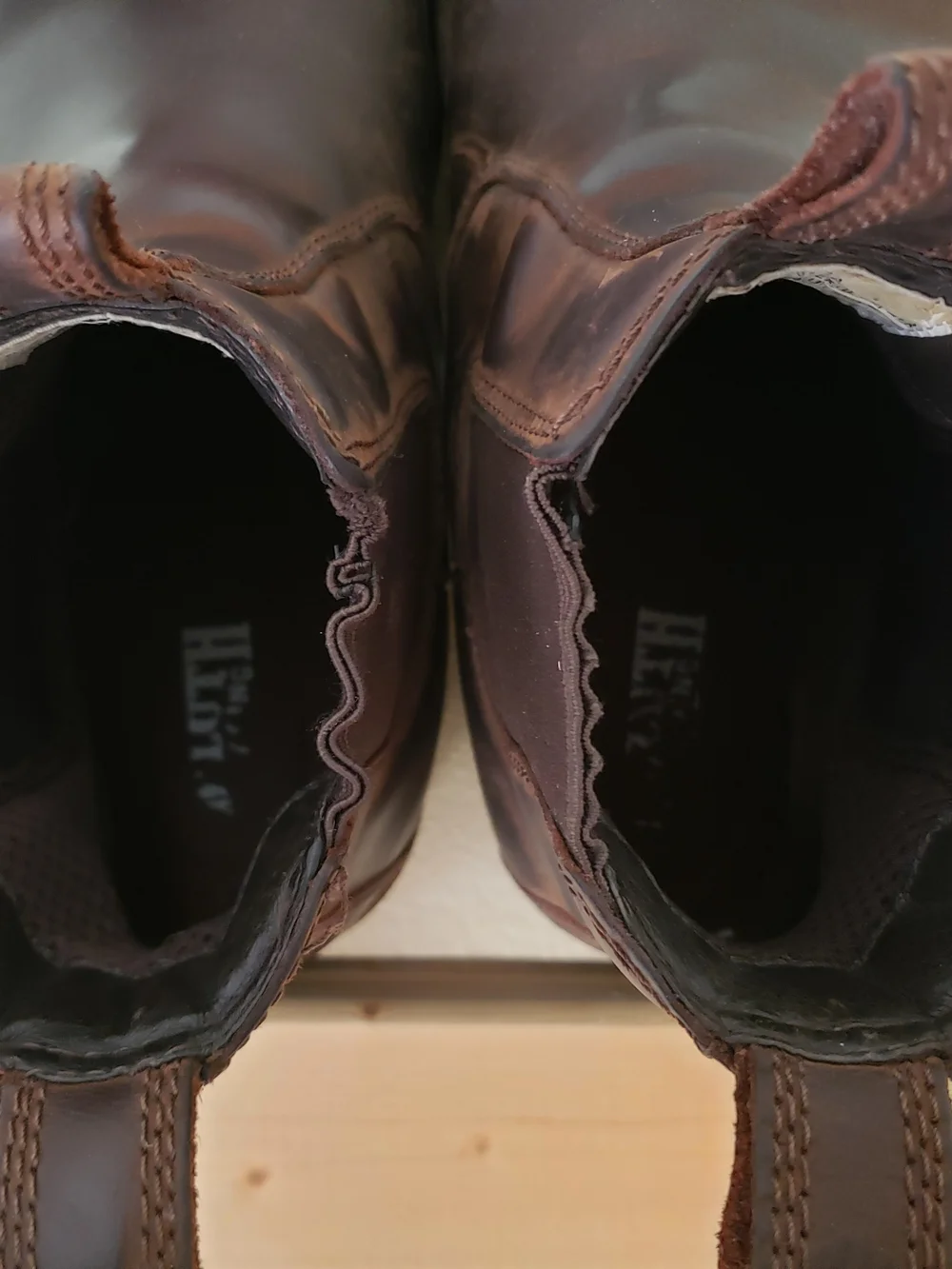 Duluth Trading Co sturdy chelsea