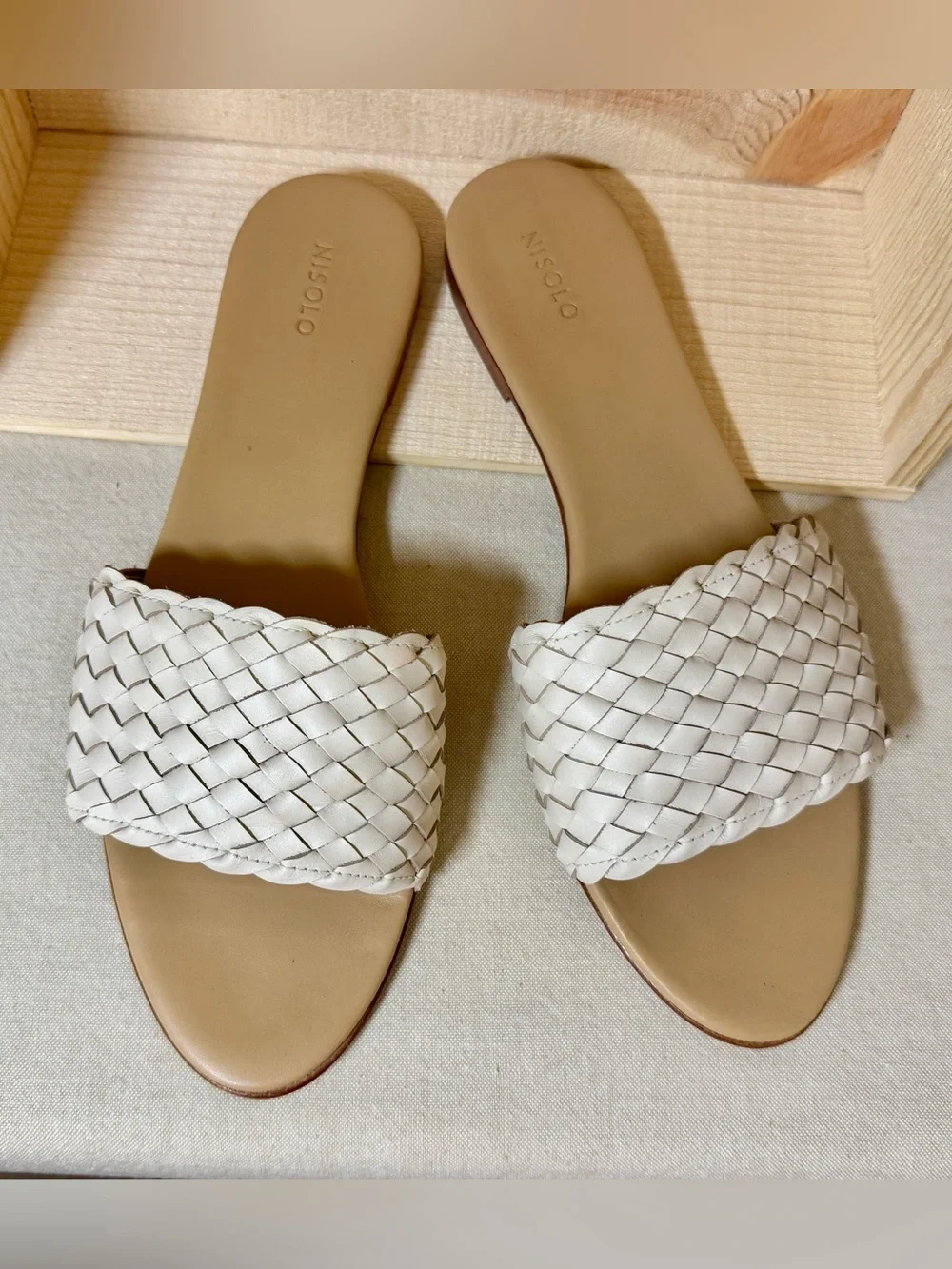 Nisolo these are