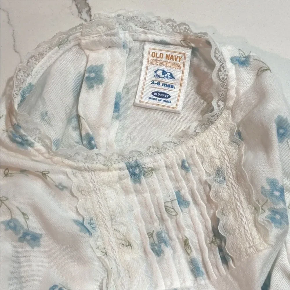 Old Navy excellent beautiful